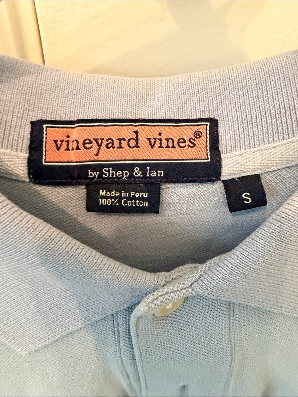Vineyard Vines Men's Light Blue polo size Small